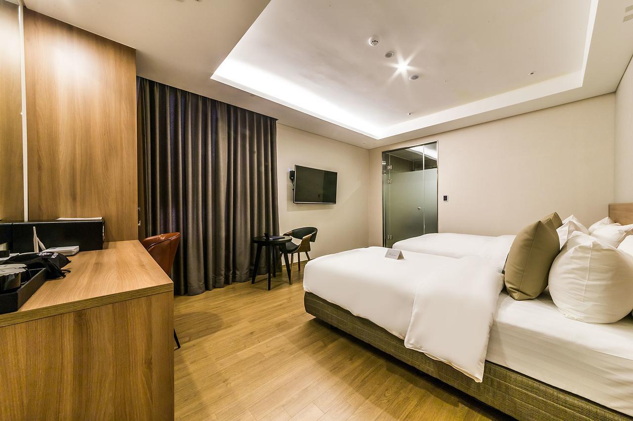 Wd Hotel Seoul Exterior photo