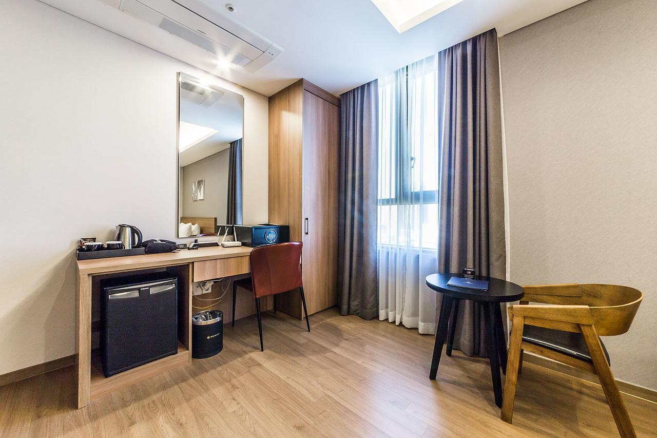 Wd Hotel Seoul Exterior photo